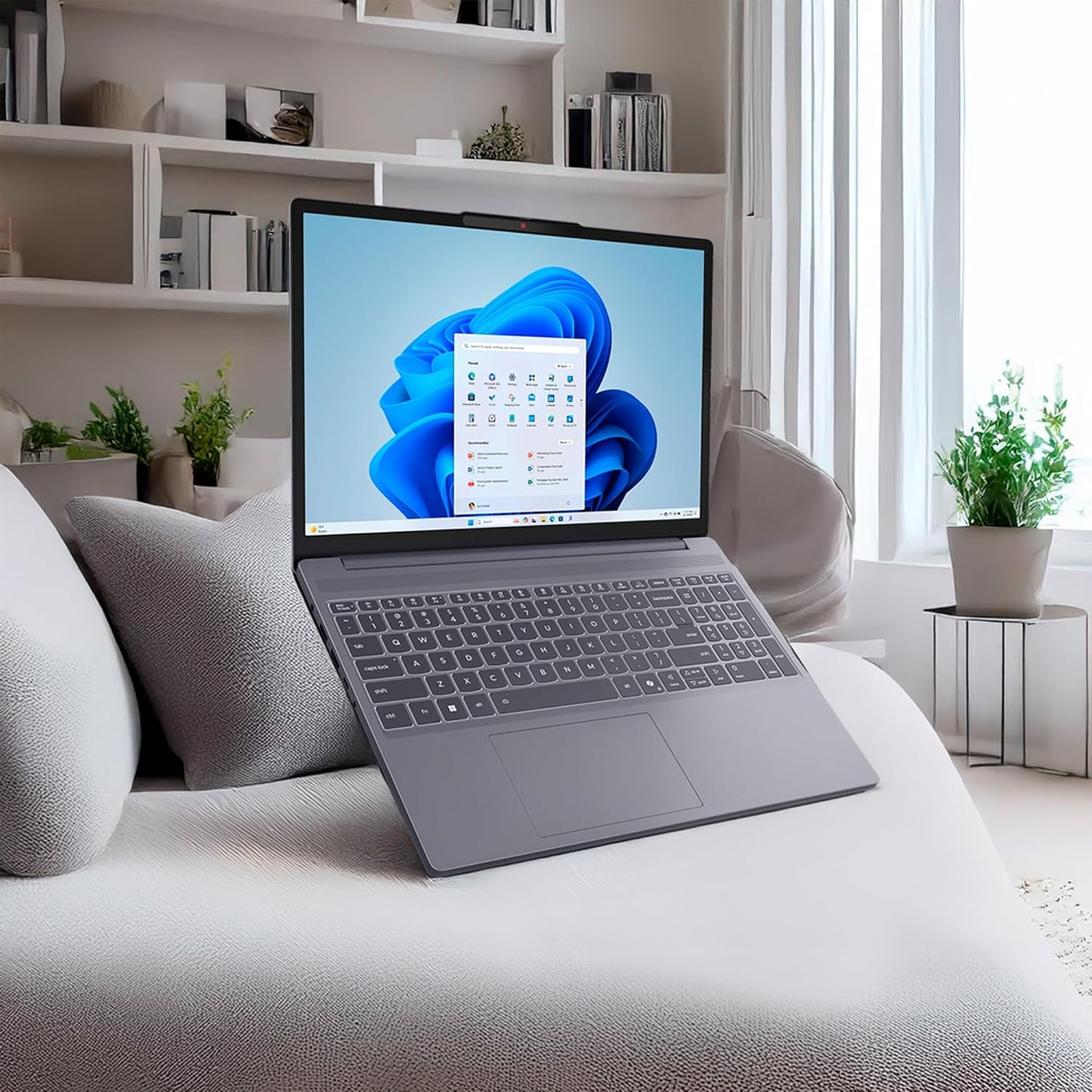 Lenovo Laptop Ideapad Slim 3 + Audífonos y Mouse| Intel Core i5 | 24GB RAM 512GB SSD